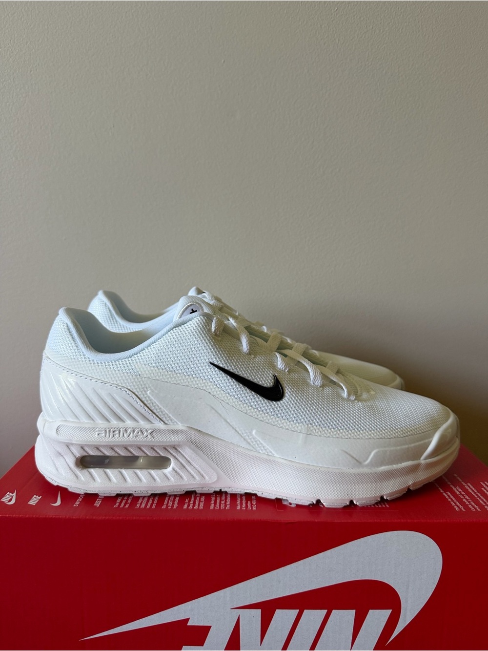 Nike Air Max BIA White IF2628-100 Women’s Size 11